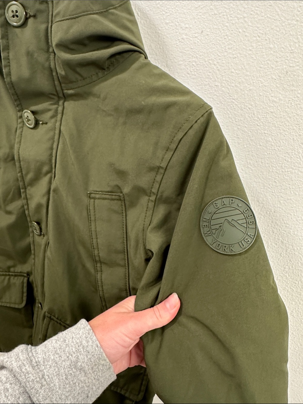 GAP Olive Green Hooded Kids Heavyweight Winter Parka Jacket - Picture 4 of 7